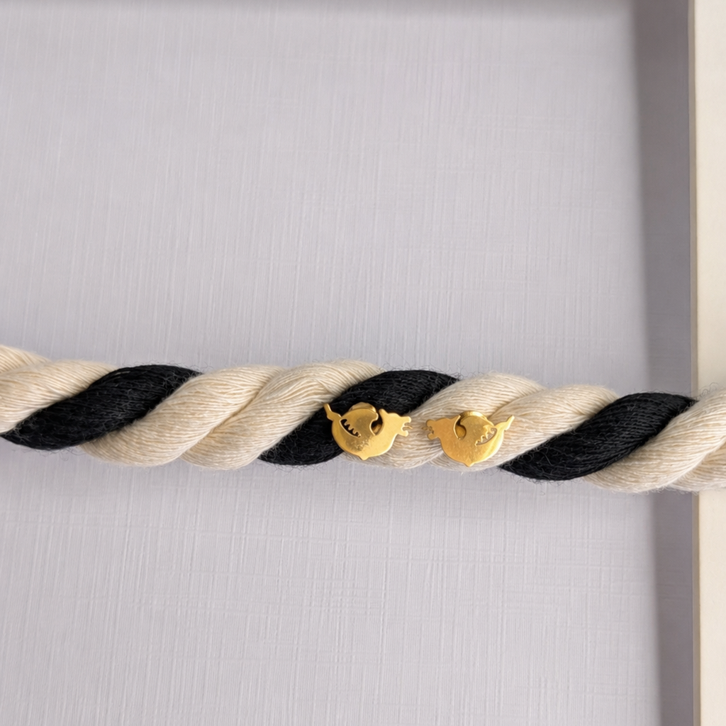 Dragon Studs Gold